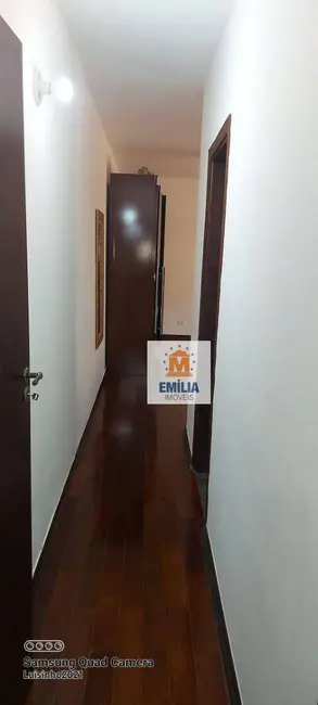 Foto 8 de Casa com 2 quartos à venda, 180m2 em Centro, Jacarei - SP