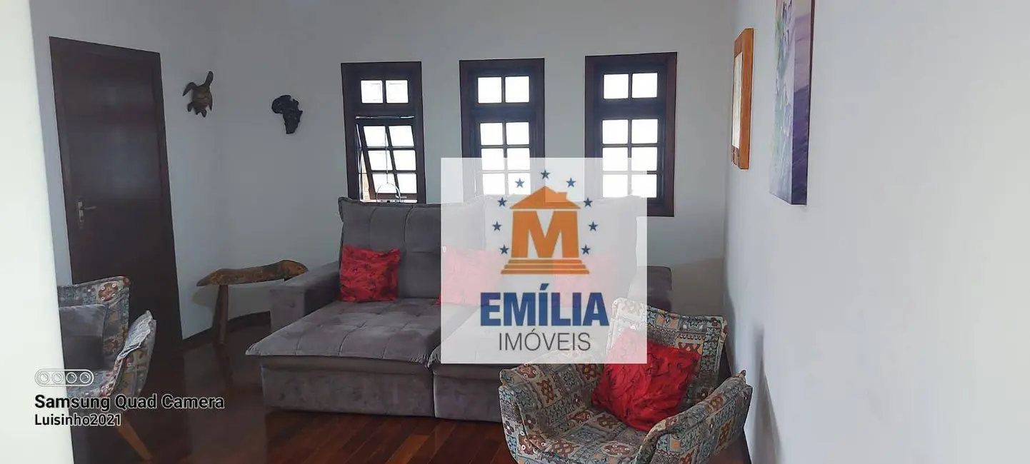 Foto 1 de Casa com 2 quartos à venda, 180m2 em Centro, Jacarei - SP