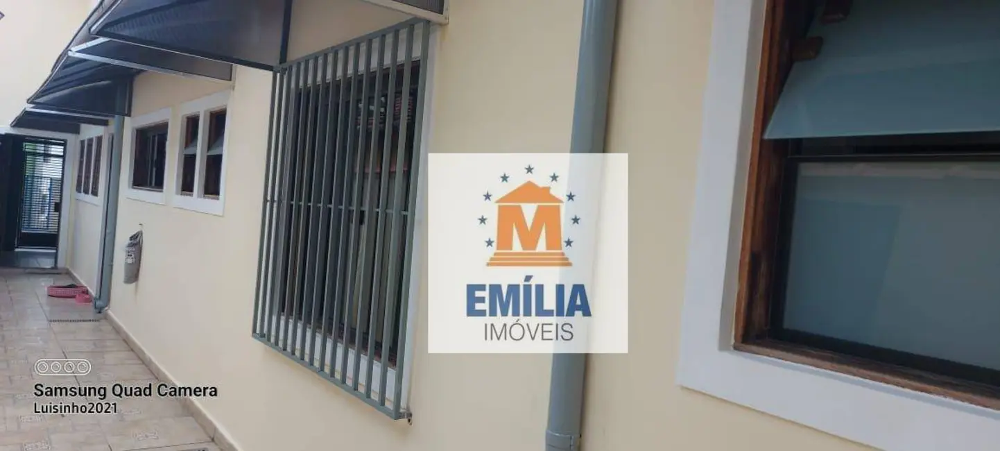 Foto 4 de Casa com 2 quartos à venda, 180m2 em Centro, Jacarei - SP