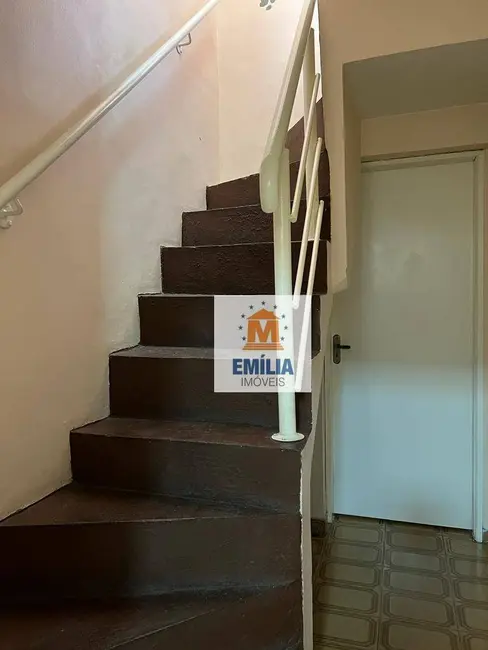 Foto 2 de Casa com 4 quartos à venda, 131m2 em Vila Pinheiro, Jacarei - SP