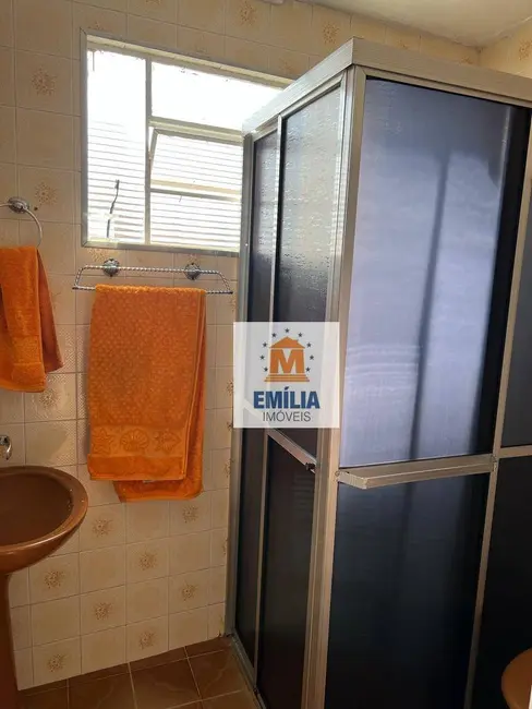 Foto 5 de Casa com 4 quartos à venda, 131m2 em Vila Pinheiro, Jacarei - SP