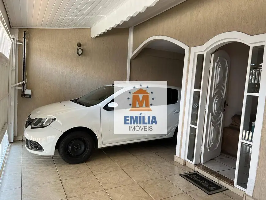 Foto 6 de Casa com 4 quartos à venda, 131m2 em Vila Pinheiro, Jacarei - SP