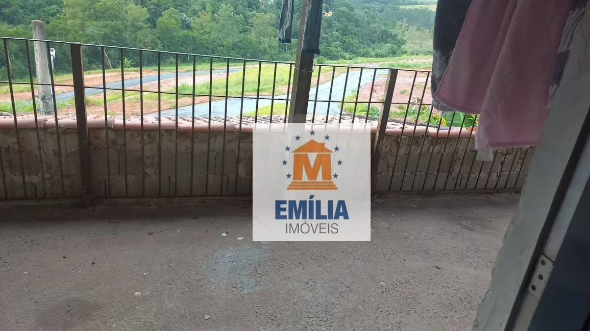 Foto 3 de Casa com 3 quartos à venda, 137m2 em Santa Branca - SP