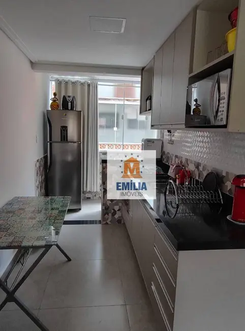 Foto 9 de Casa de Condomínio com 2 quartos à venda, 60m2 em Ubatuba - SP