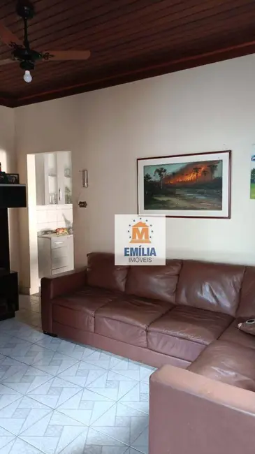 Foto 3 de Casa com 3 quartos à venda, 250m2 em Cidade Jardim, Jacarei - SP