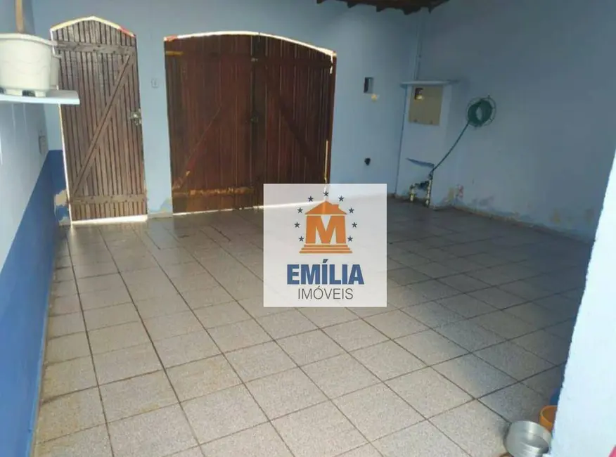 Foto 2 de Casa com 2 quartos à venda, 143m2 em Parque Meia Lua, Jacarei - SP