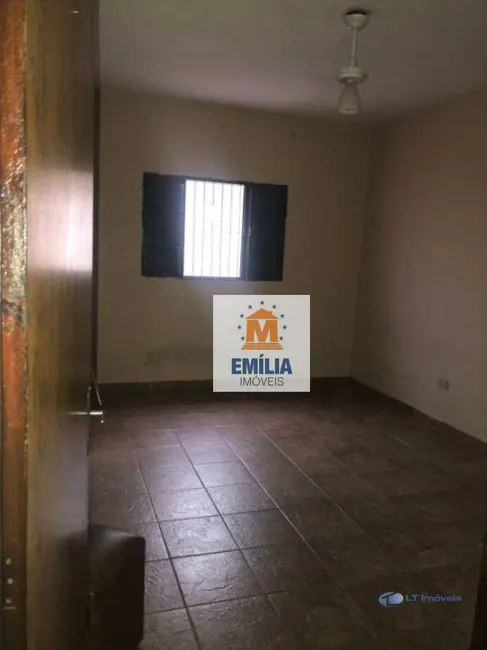 Foto 3 de Casa com 2 quartos à venda, 150m2 em Vila Zezé, Jacarei - SP