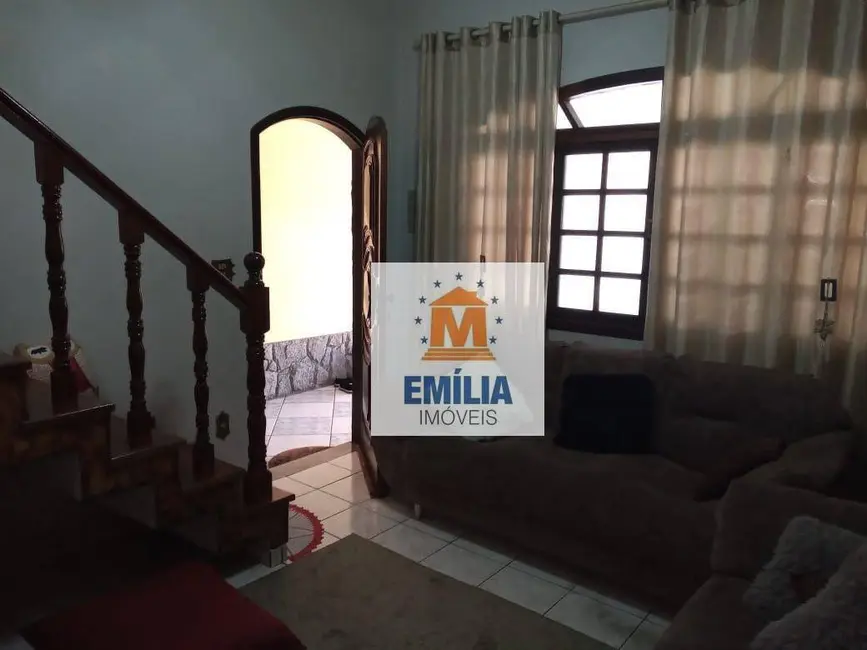 Foto 3 de Sobrado com 3 quartos à venda, 137m2 em Jardim Paraíba, Jacarei - SP