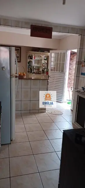 Foto 8 de Casa com 3 quartos à venda, 180m2 em Parque Santo Antônio, Jacarei - SP