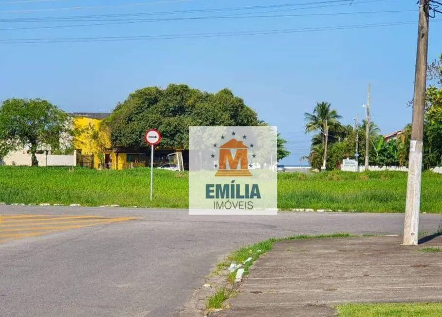 Foto 8 de Casa de Condomínio com 2 quartos à venda, 84m2 em Caraguatatuba - SP