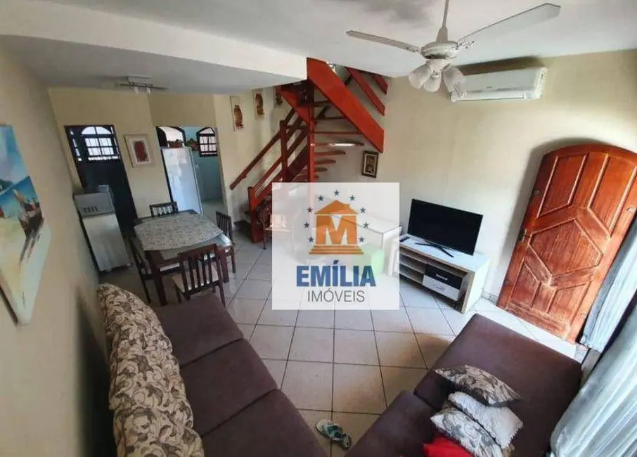 Foto 2 de Casa de Condomínio com 2 quartos à venda, 84m2 em Caraguatatuba - SP