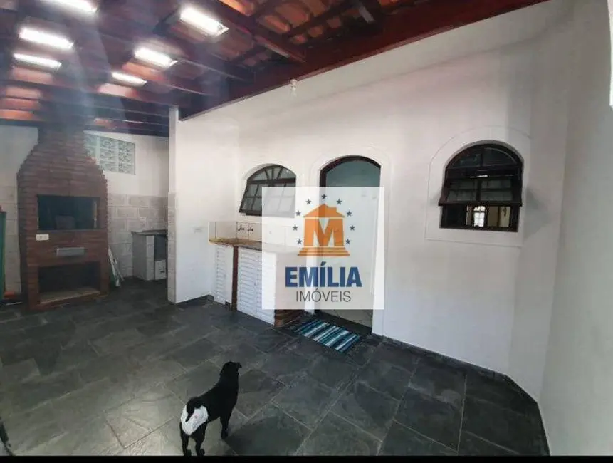 Foto 9 de Casa de Condomínio com 2 quartos à venda, 84m2 em Caraguatatuba - SP