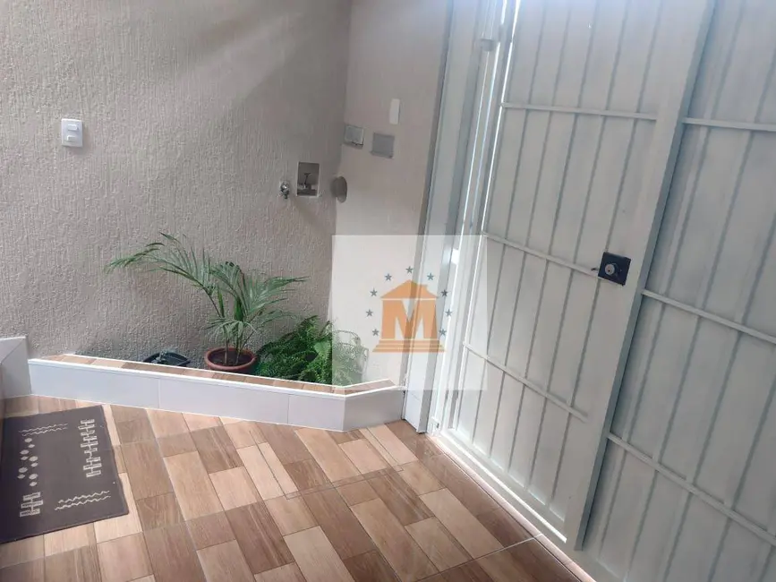 Foto 9 de Sobrado com 2 quartos à venda, 133m2 em Parque Imperial, Jacarei - SP