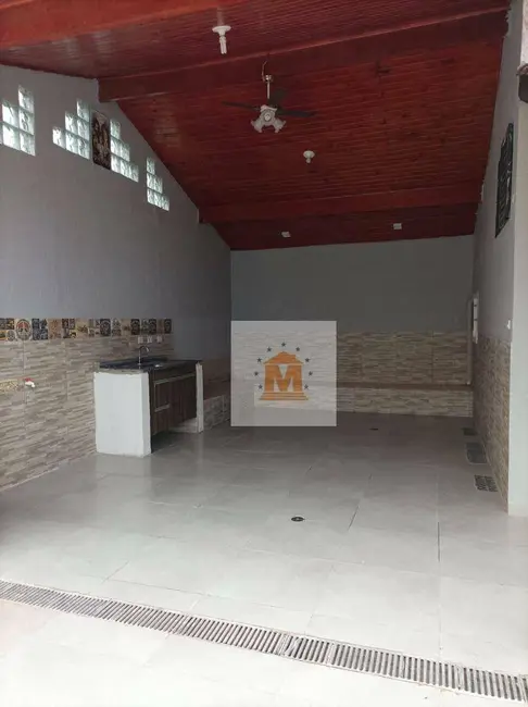 Casa com 2 quartos à venda, 250m2 em Cidade Nova Jacareí, Jacarei - SP - imagem 4 Foto 4 de Casa com 2 quartos à venda, 250m2 em Cidade Nova Jacareí, Jacarei - SP