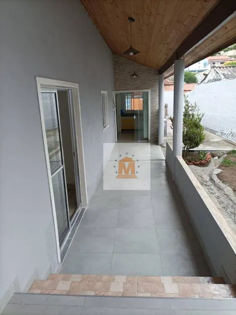 Casa com 2 quartos à venda, 250m2 em Cidade Nova Jacareí, Jacarei - SP - imagem 9 Foto 9 de Casa com 2 quartos à venda, 250m2 em Cidade Nova Jacareí, Jacarei - SP