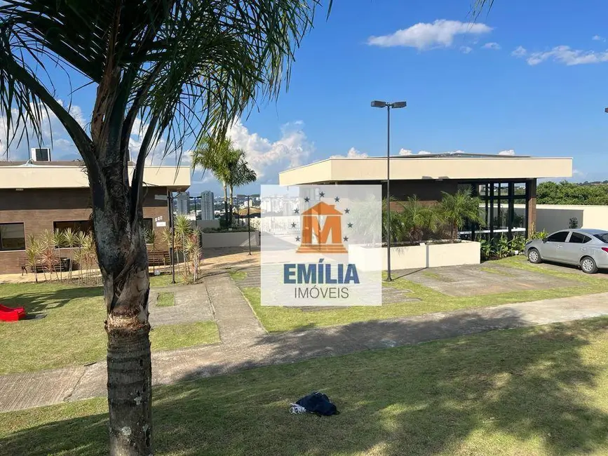 Casa de Condomínio com 3 quartos à venda, 250m2 em Jardim Panorama, Jacarei - SP - imagem 3 Foto 3 de Casa de Condomínio com 3 quartos à venda, 250m2 em Jardim Panorama, Jacarei - SP