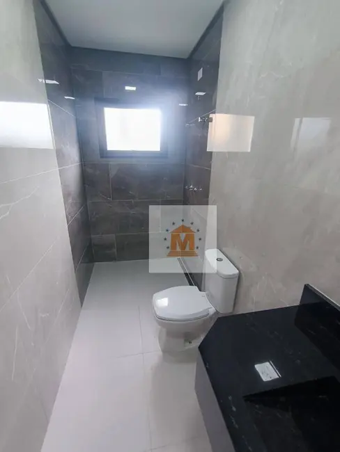 Casa de Condomínio com 3 quartos à venda, 250m2 em Jardim Panorama, Jacarei - SP - imagem 7 Foto 7 de Casa de Condomínio com 3 quartos à venda, 250m2 em Jardim Panorama, Jacarei - SP