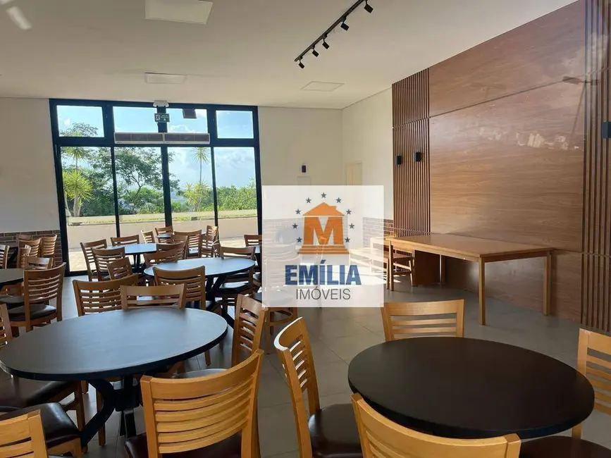 Casa de Condomínio com 3 quartos à venda, 250m2 em Jardim Panorama, Jacarei - SP - imagem 4 Foto 4 de Casa de Condomínio com 3 quartos à venda, 250m2 em Jardim Panorama, Jacarei - SP