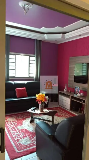 Foto 7 de Sobrado com 3 quartos à venda, 250m2 em Jardim Terras de São João, Jacarei - SP