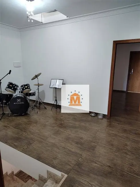 Foto 7 de Sobrado com 2 quartos à venda, 150m2 em Jardim Santa Maria, Jacarei - SP