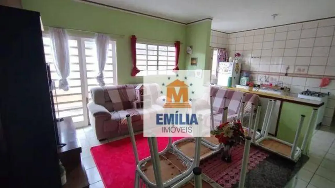 Foto 2 de Casa com 2 quartos à venda, 164m2 em Sao Jose Dos Campos - SP