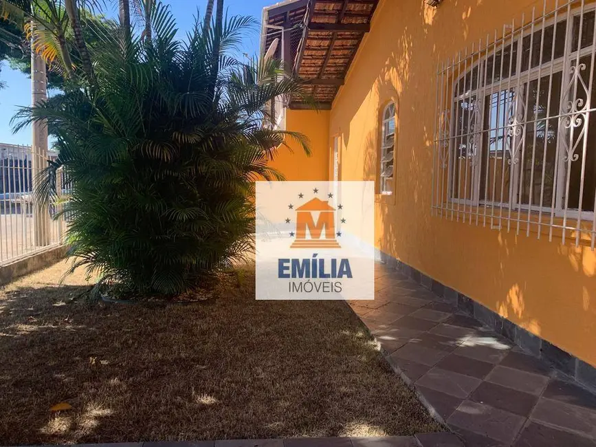 Casa com 4 quartos à venda, 250m2 em Sao Jose Dos Campos - SP - imagem 4 Foto 4 de Casa com 4 quartos à venda, 250m2 em Sao Jose Dos Campos - SP