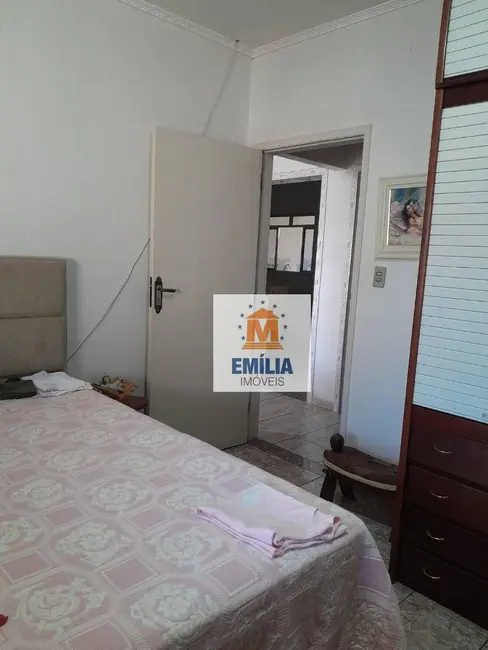 Foto 6 de Casa com 2 quartos à venda, 250m2 em Vila São João (São Silvestre), Jacarei - SP