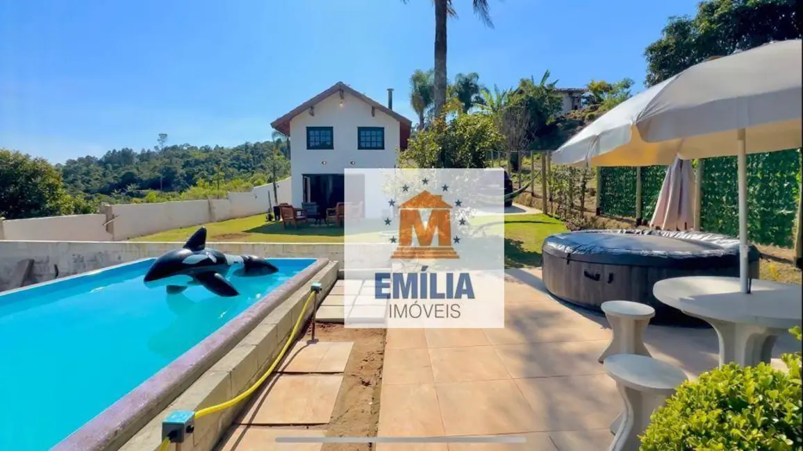 Foto 1 de Casa com 2 quartos à venda, 825m2 em Santa Branca - SP