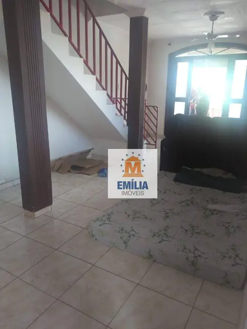 Sobrado com 3 quartos à venda, 250m2 em Jardim Paraíso, Jacarei - SP - imagem 6 Foto 6 de Sobrado com 3 quartos à venda, 250m2 em Jardim Paraíso, Jacarei - SP