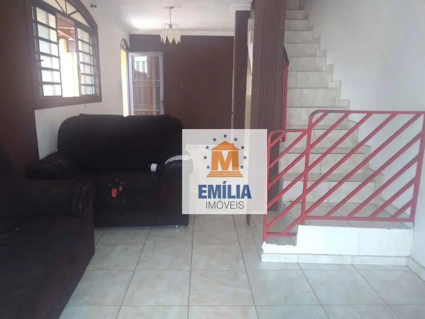 Sobrado com 3 quartos à venda, 250m2 em Jardim Paraíso, Jacarei - SP - imagem 8 Foto 8 de Sobrado com 3 quartos à venda, 250m2 em Jardim Paraíso, Jacarei - SP