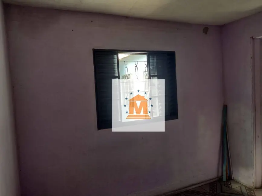 Foto 4 de Casa com 2 quartos à venda, 96m2 em Jardim Jacinto, Jacarei - SP