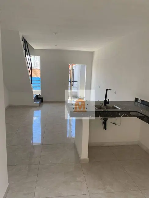 Sobrado com 2 quartos à venda, 73m2 em Centro, Jacarei - SP - imagem 1 Foto 1 de Sobrado com 2 quartos à venda, 73m2 em Centro, Jacarei - SP