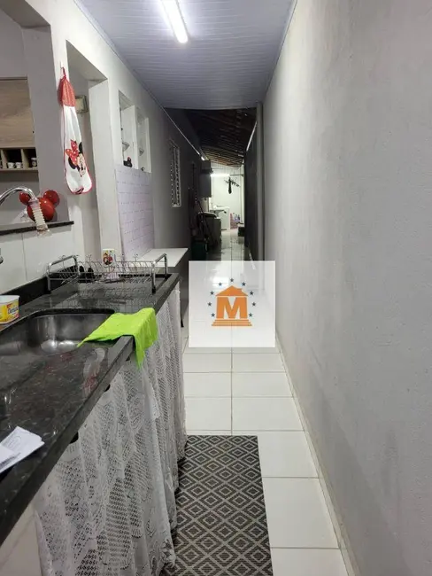 Foto 4 de Casa com 3 quartos à venda, 135m2 em Parque Imperial, Jacarei - SP