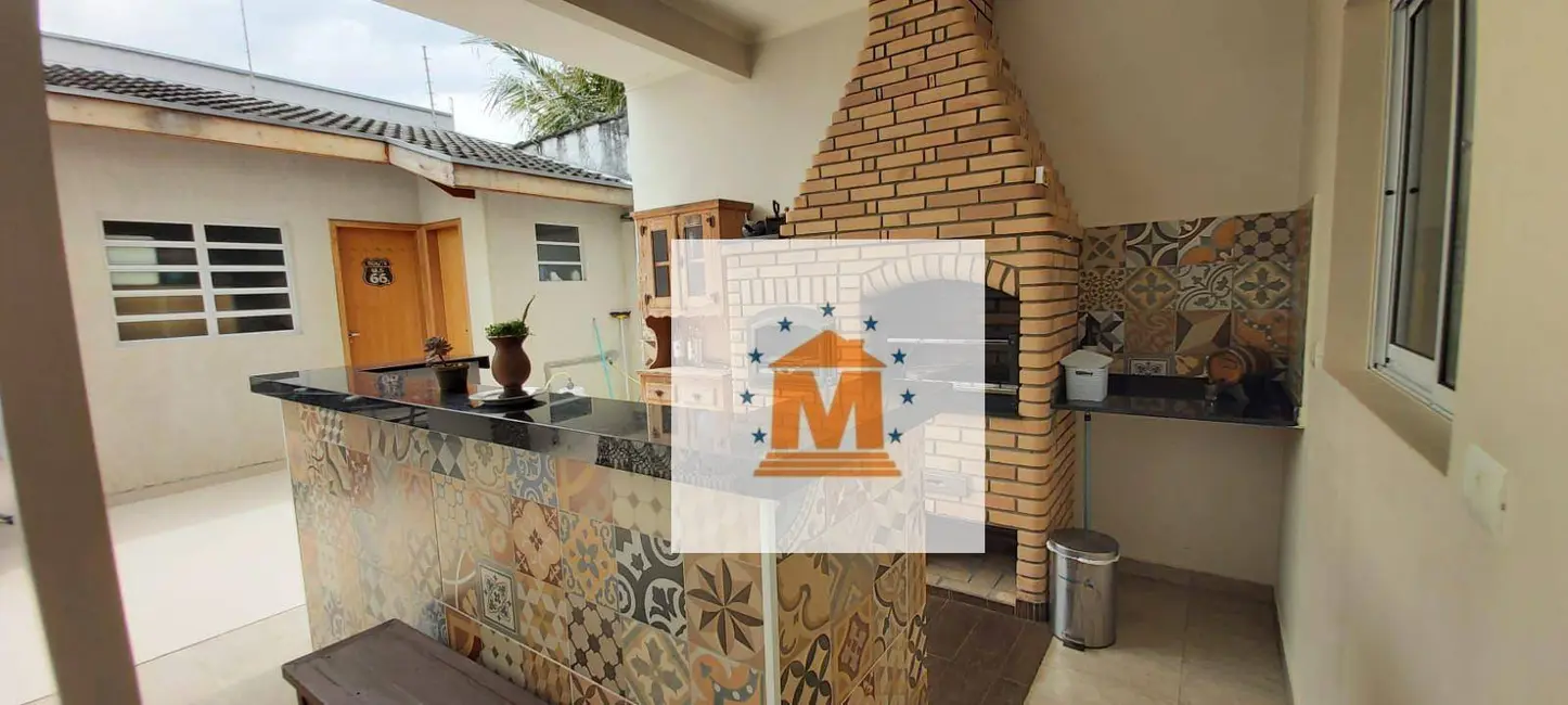 Foto 3 de Sobrado com 3 quartos à venda, 250m2 em Jacarei - SP