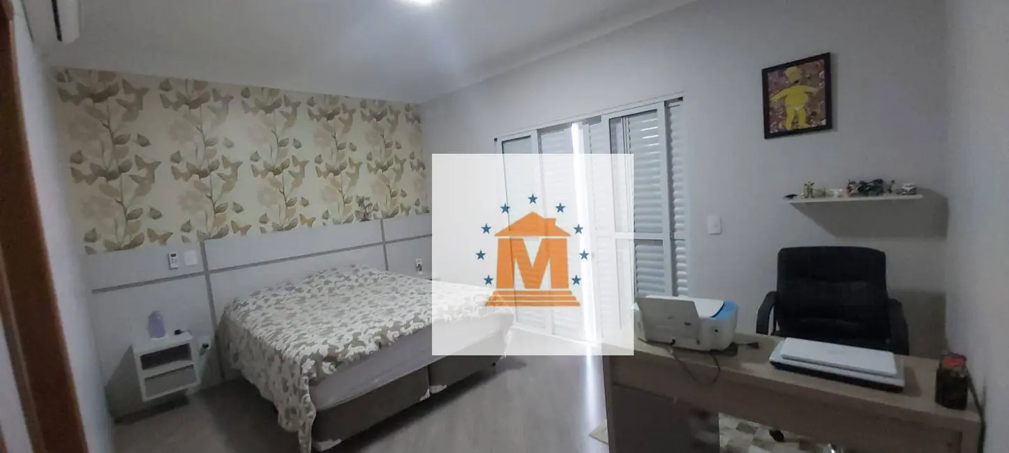 Foto 5 de Sobrado com 3 quartos à venda, 250m2 em Jacarei - SP