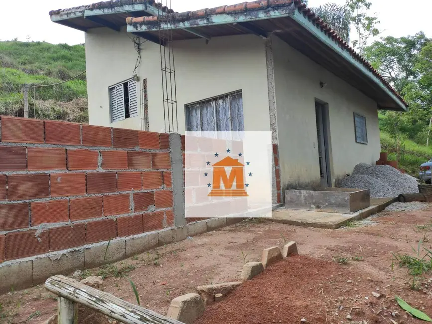 Foto 5 de Chácara com 2 quartos à venda, 754m2 em Jardim Colônia, Jacarei - SP