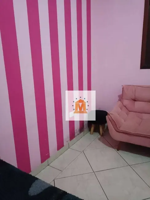 Foto 4 de Casa com 2 quartos à venda, 122m2 em Parque Imperial, Jacarei - SP