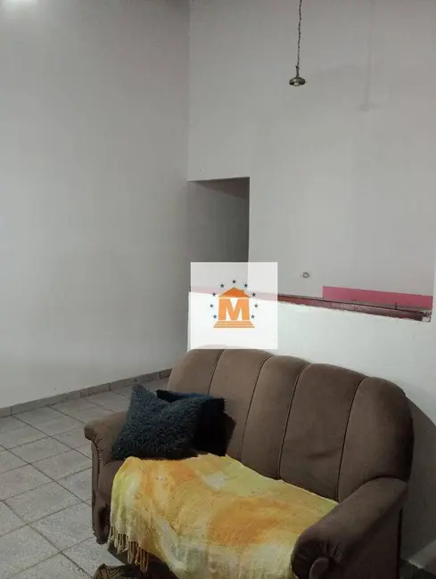 Foto 2 de Casa com 1 quarto à venda, 126m2 em Jardim Santa Marina, Jacarei - SP