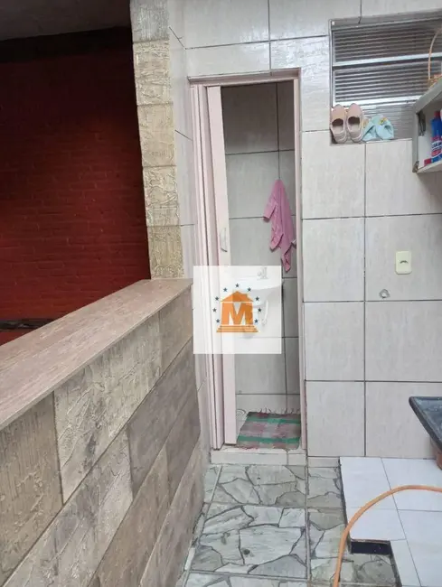 Foto 4 de Casa com 1 quarto à venda, 126m2 em Jardim Santa Marina, Jacarei - SP