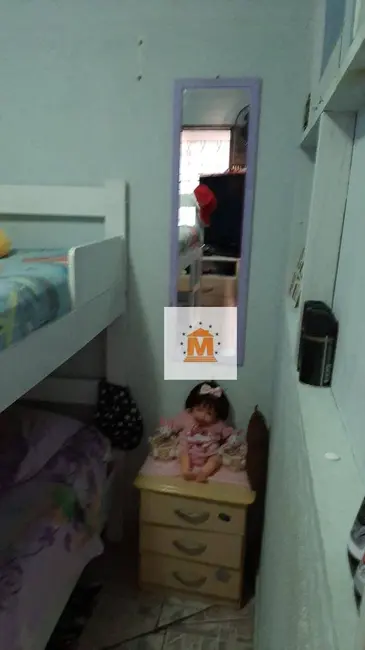 Foto 5 de Casa com 2 quartos à venda, 369m2 em Jardim Santa Maria, Jacarei - SP