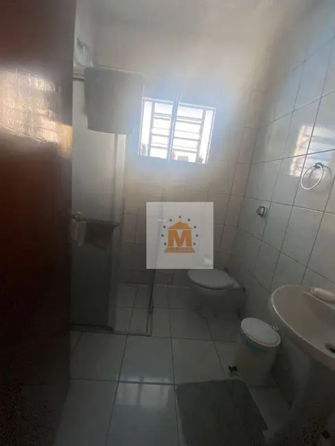 Foto 3 de Casa com 3 quartos à venda, 250m2 em Jardim das Indústrias, Jacarei - SP