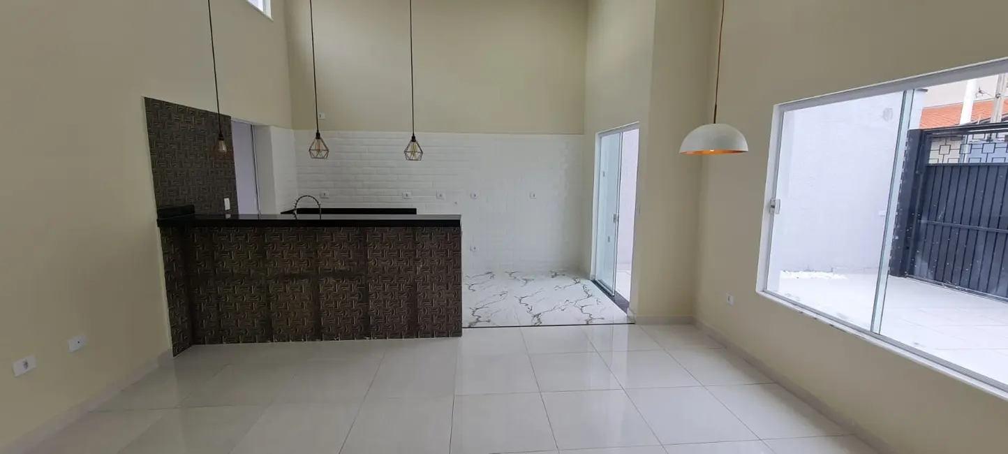 Casa com 3 quartos à venda, 175m2 em Jacarei - SP - imagem 3 Foto 3 de Casa com 3 quartos à venda, 175m2 em Jacarei - SP