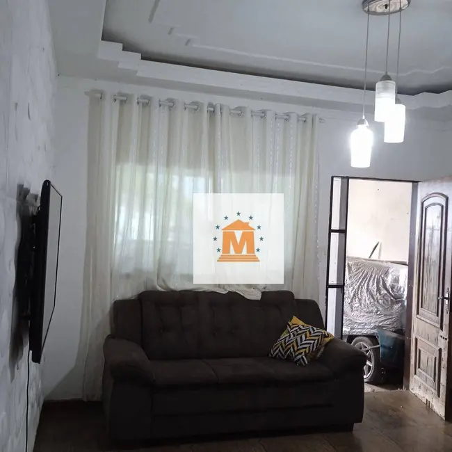 Foto 2 de Casa com 2 quartos à venda, 126m2 em Jardim Santa Marina, Jacarei - SP