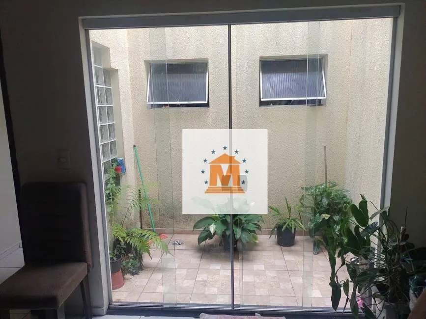 Foto 1 de Casa com 3 quartos à venda, 253m2 em Cidade Nova Jacareí, Jacarei - SP