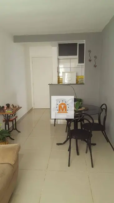 Foto 6 de Apartamento com 2 quartos à venda, 50m2 em Jardim Califórnia, Jacarei - SP
