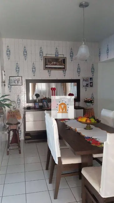 Foto 4 de Casa com 2 quartos à venda, 150m2 em Vila Formosa, Jacarei - SP