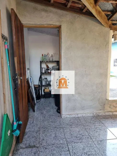 Foto 5 de Casa com 3 quartos à venda, 588m2 em Jardim Santo Antônio da Boa Vista, Jacarei - SP