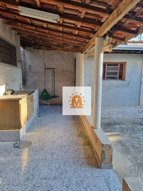 Foto 9 de Casa com 3 quartos à venda, 588m2 em Jardim Santo Antônio da Boa Vista, Jacarei - SP