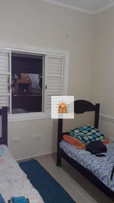Foto 4 de Casa com 3 quartos à venda, 250m2 em Jardim Terras de São João, Jacarei - SP