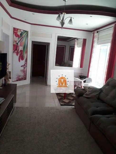 Foto 6 de Casa com 3 quartos à venda, 250m2 em Jardim Terras de São João, Jacarei - SP